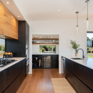 Jamesons Esplanade 5